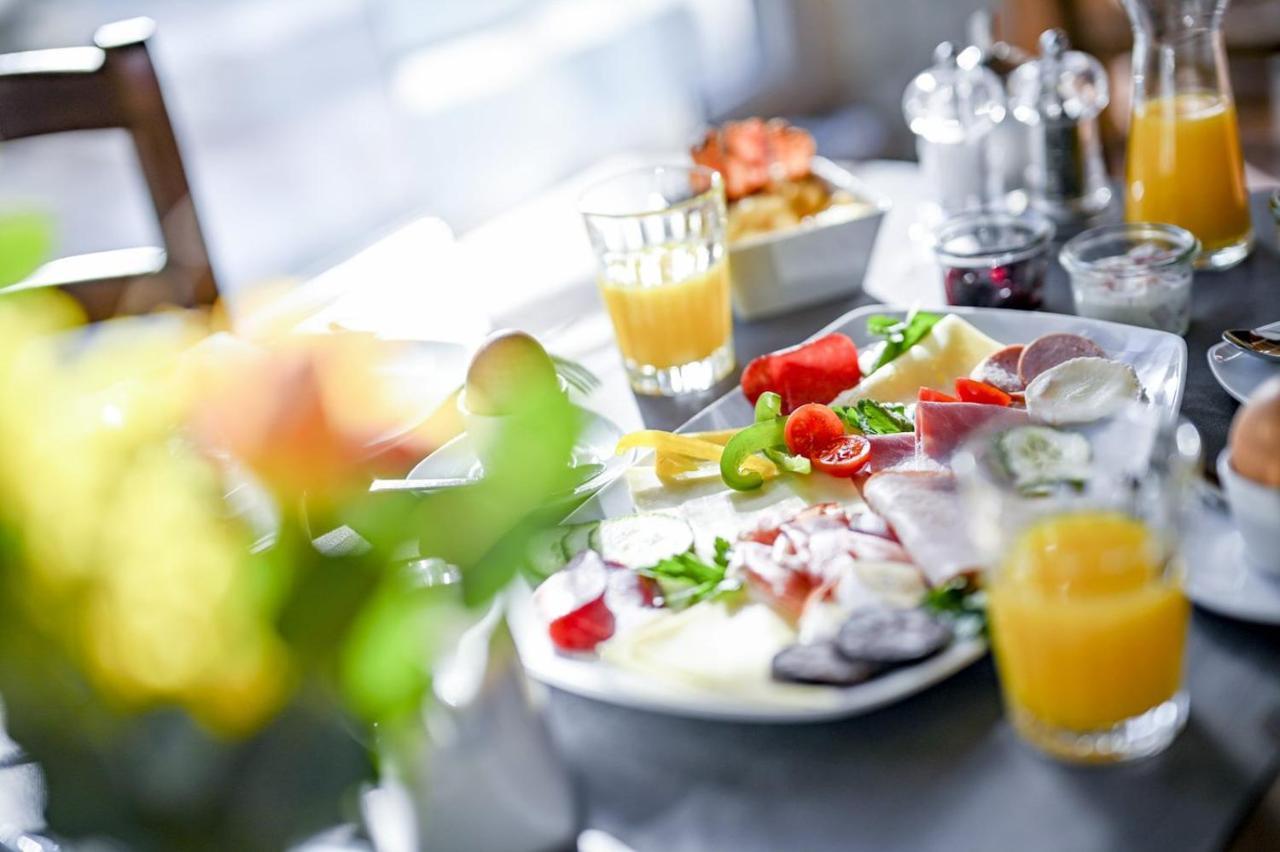 Hotel Rhoenkitz Бад Кисинген Екстериор снимка